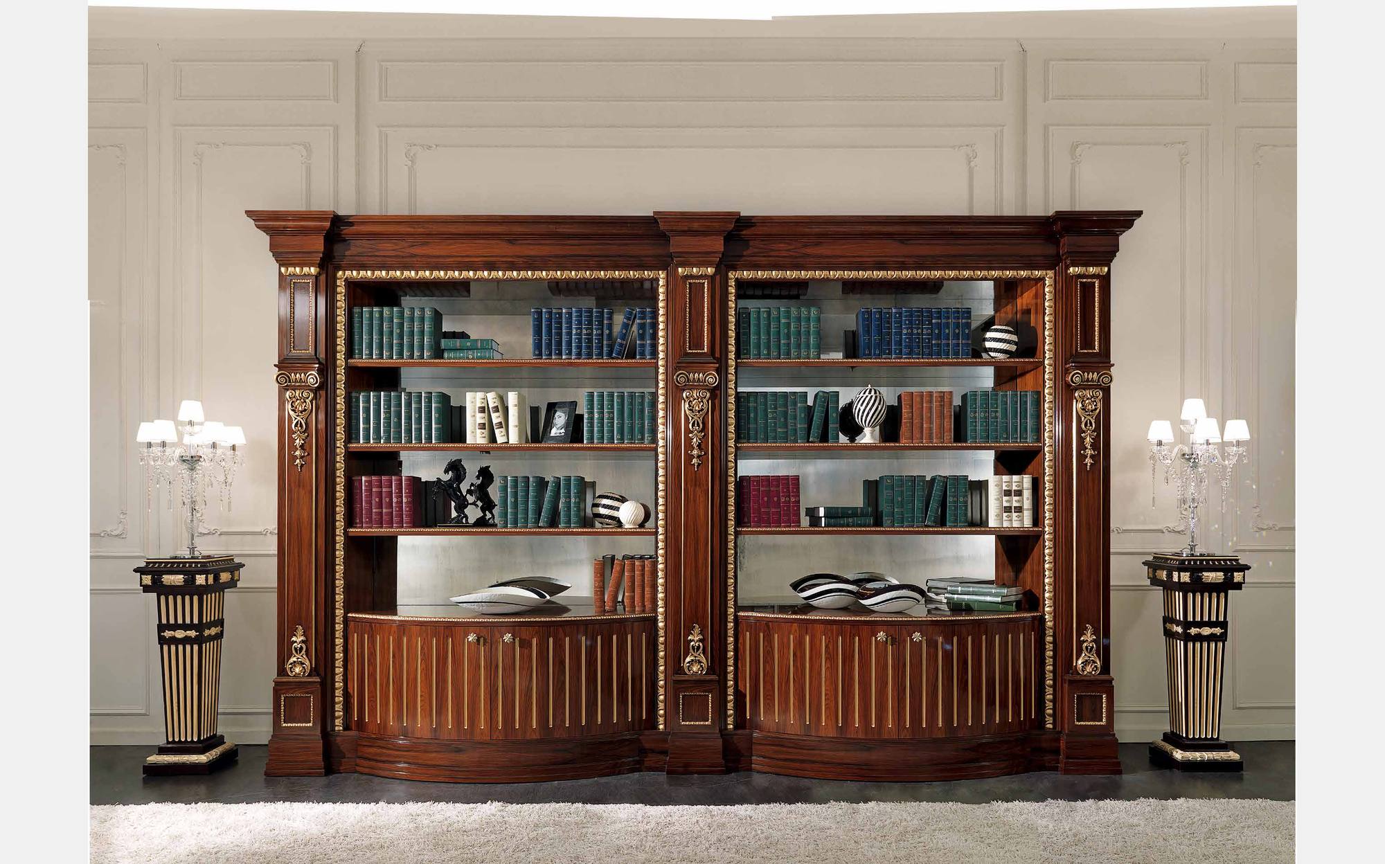 Книжный шкаф из ореха с резными колоннами и подставками для ламп Ceppi Style Книжный шкаф из ореха с резными колоннами и подставками для ламп Ceppi Style – итальянская классическая мебель люкс