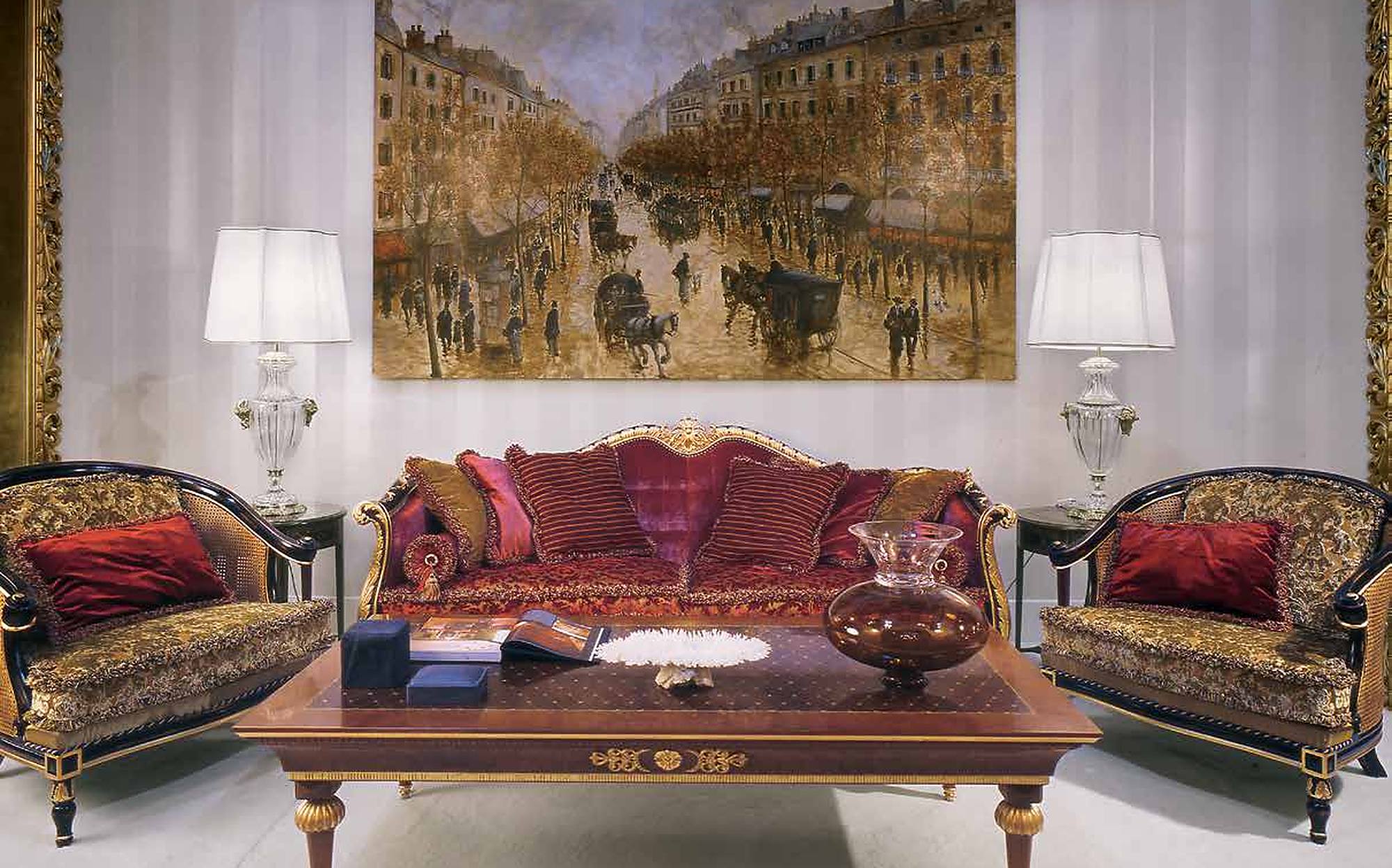 Francesco Molon Classic резной диван и кресла с журнальным столиком Francesco Molon Classic резной диван и кресла с журнальным столиком – итальянская классическая мебель люкс
