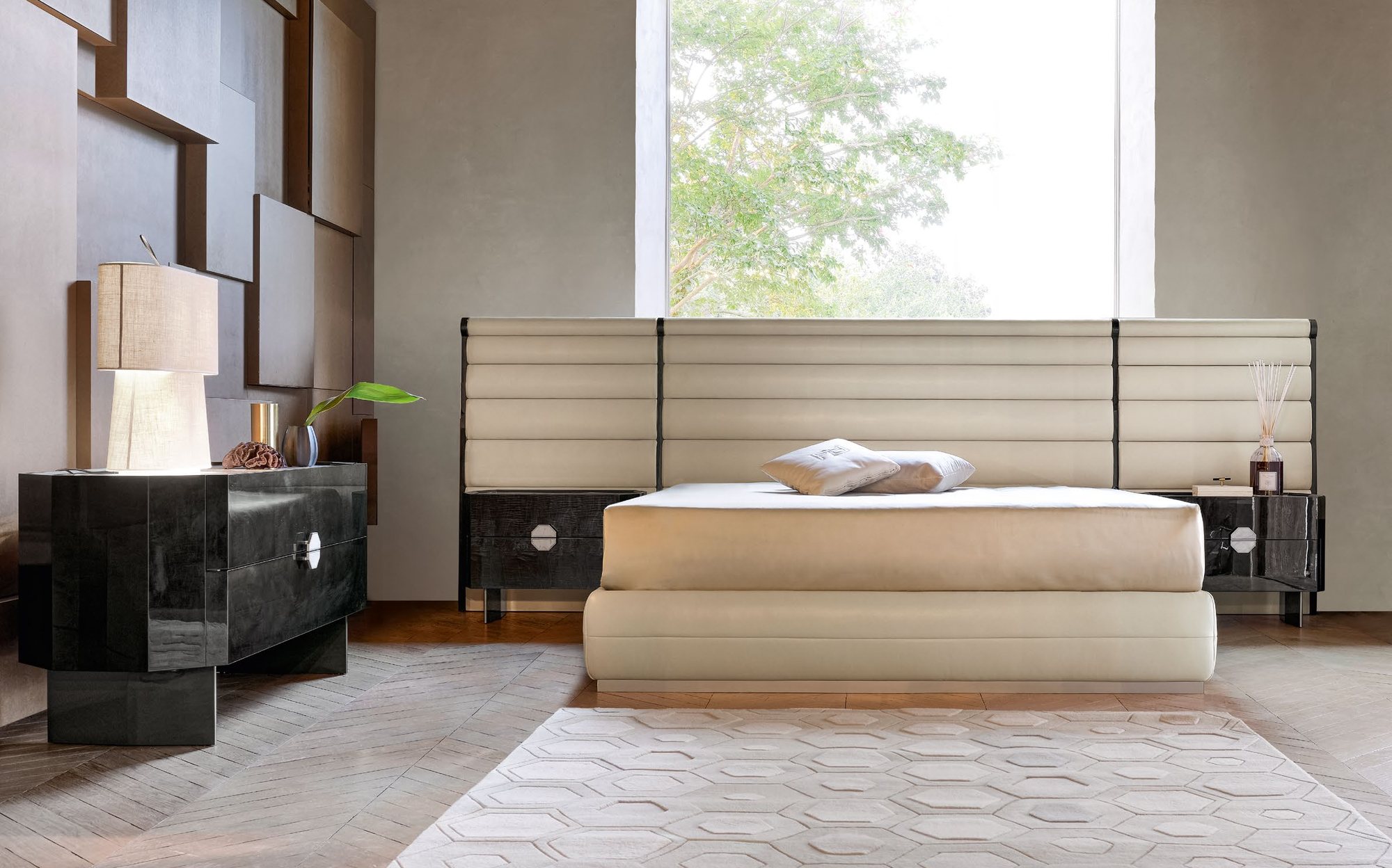 Franco Bianchini Modern and Glamour Metropolis bedroom with upholstered bed and lacquered nightstands Franco Bianchini Modern and Glamour Metropolis bedroom with upholstered bed and lacquered nightstands – contemporary Italian luxury furniture