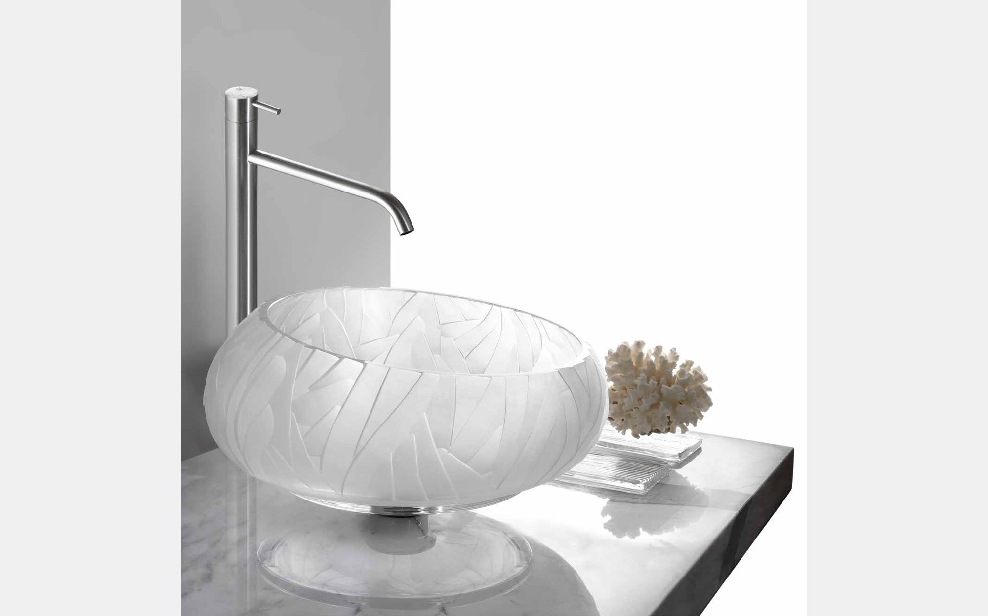 Il Paralume Marina Bath Accessories матовая хрустальная раковина с высоким смесителем &ndash; итальянские аксессуары для ванной люкс