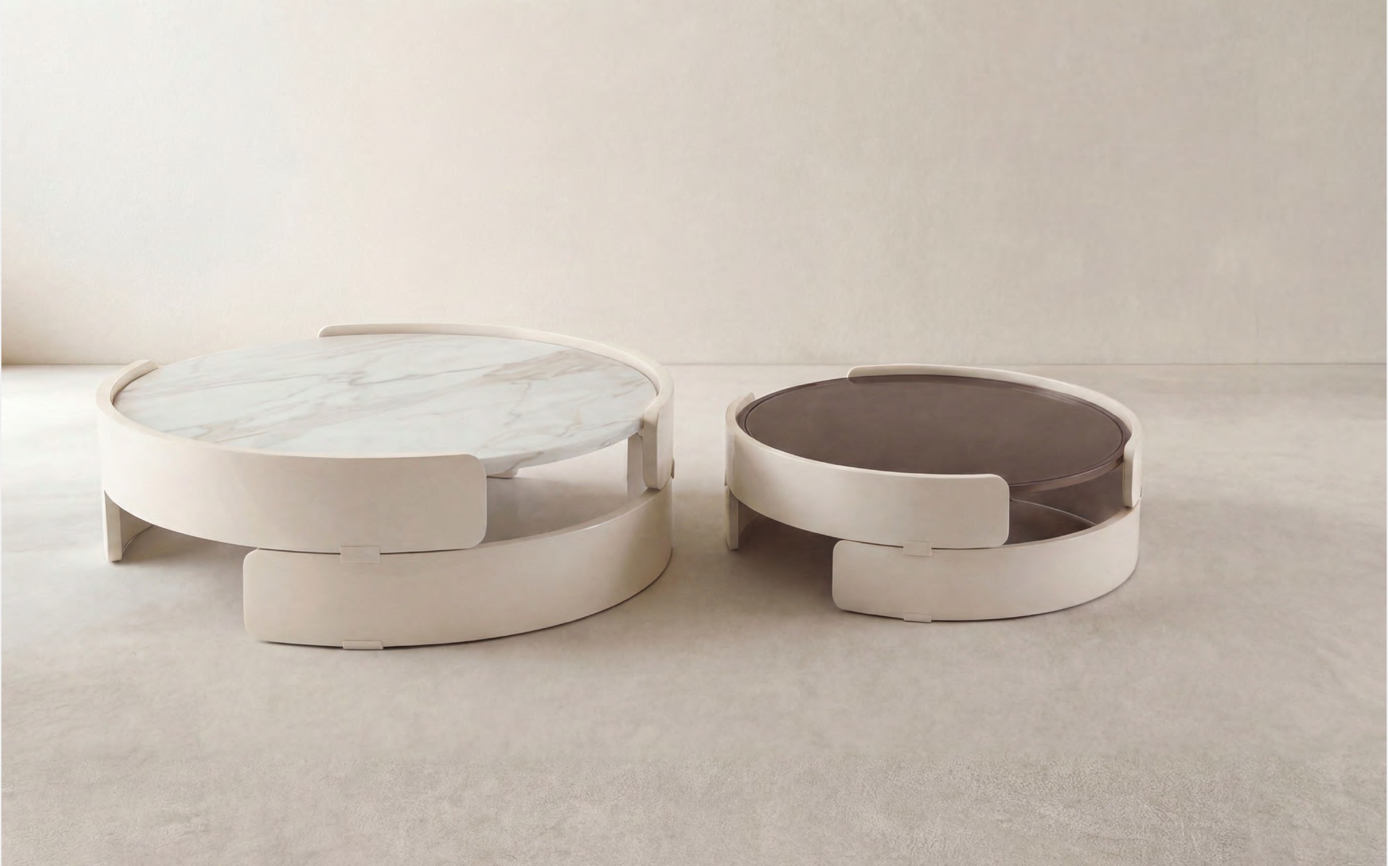 Круглые журнальные столики IVG Eco из мрамора и дерева Круглые журнальные столики IVG Eco из мрамора и дерева – современная люксовая гостиная Poetica