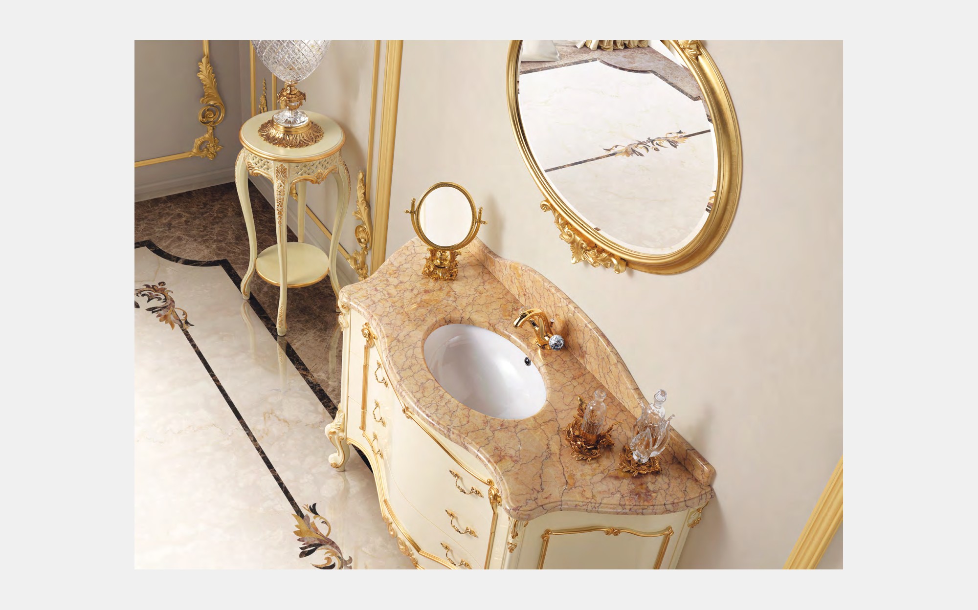 Modenese Vanity and Bathrooms ванная с тумбой цвета слоновой кости, мраморной столешницей и овальным зеркалом &ndash; классическая итальянская мебель люкс для ванной