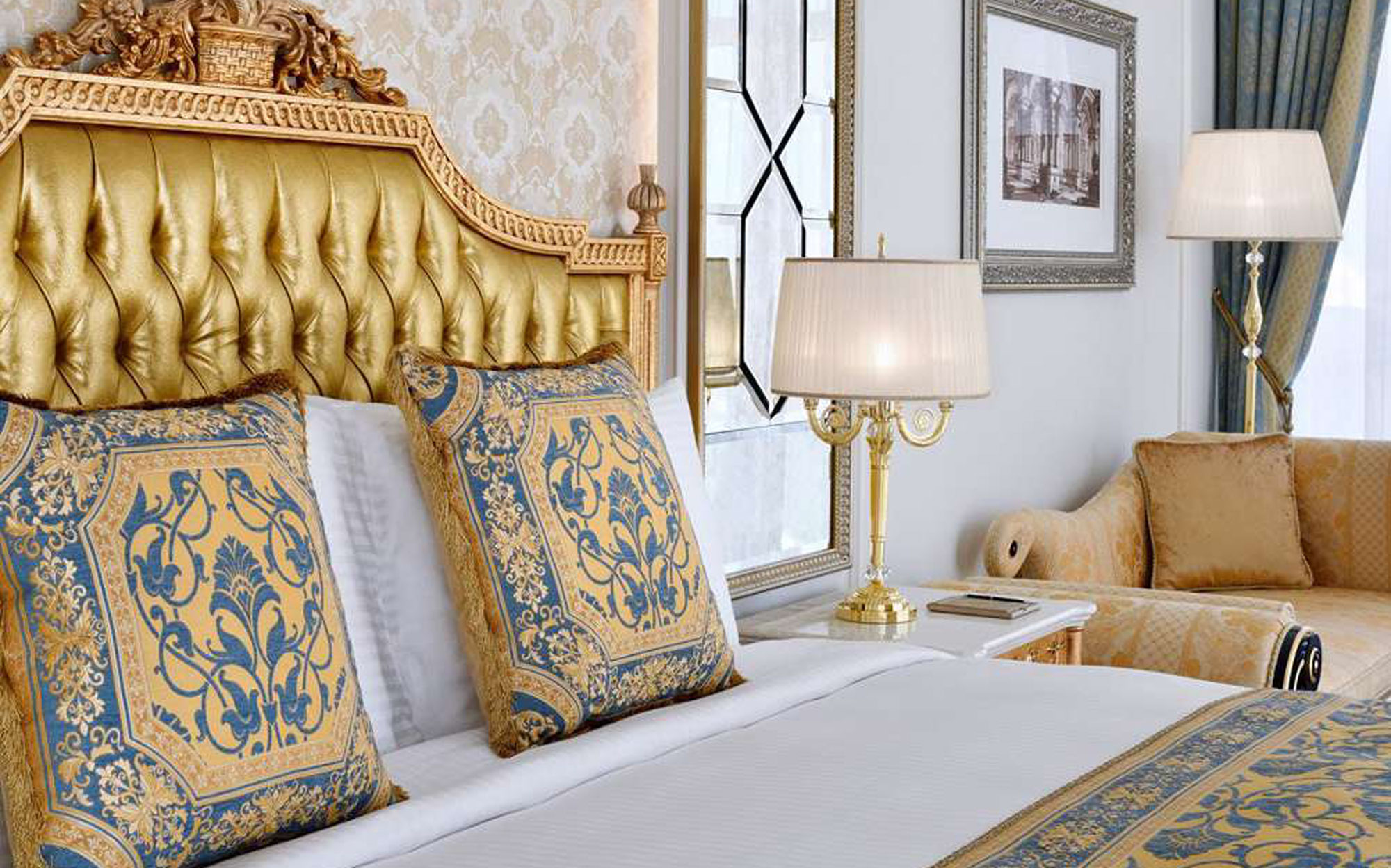 Роскошный интерьер отеля Raffles The Palm Dubai с классической итальянской мебелью от Франческо Молона | 101domus