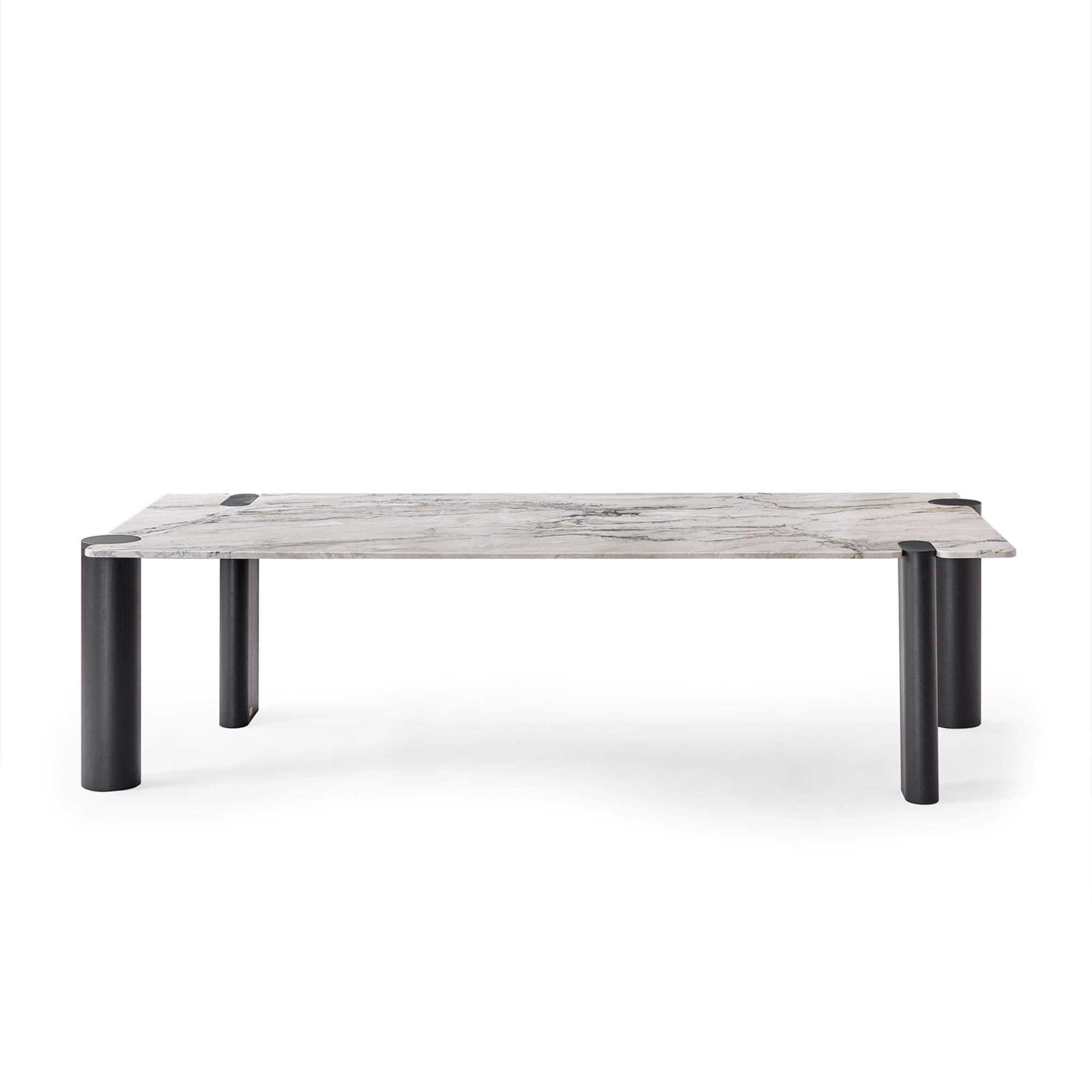 Black Tie Amoris dining table with marble top