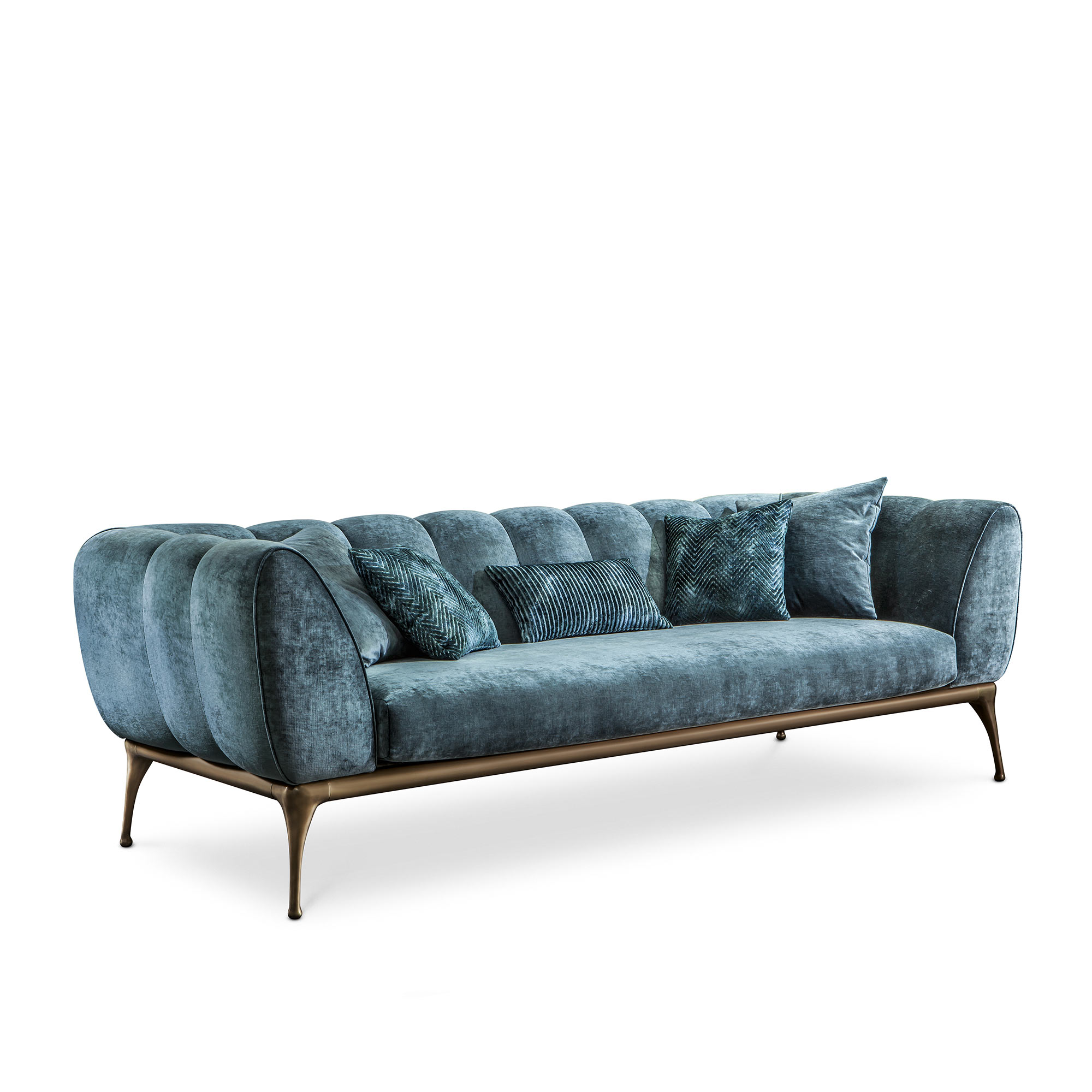 Iseo sofa, sculptural Italian luxury furniture for contemporary living rooms