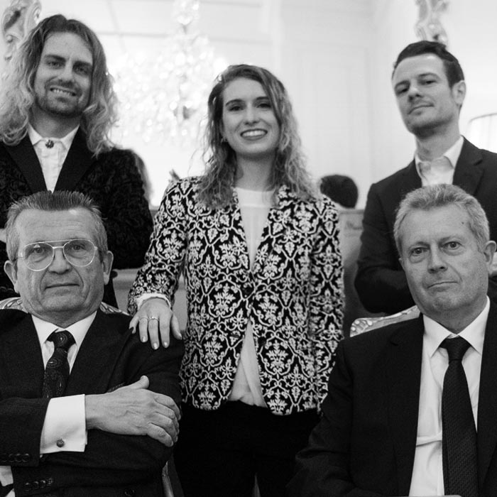 Семья Modenese – поколения мастеров итальянских роскошных интерьеров | 101domus Семья Modenese – наследие итальянской мебельной роскоши и интерьеров | 101domus